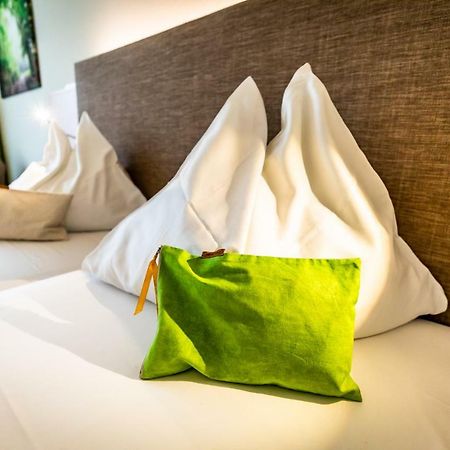 Lambrechterhof - Das Naturparkhotel ซังคท์ลัมเบร็คท์ ภายนอก รูปภาพ
