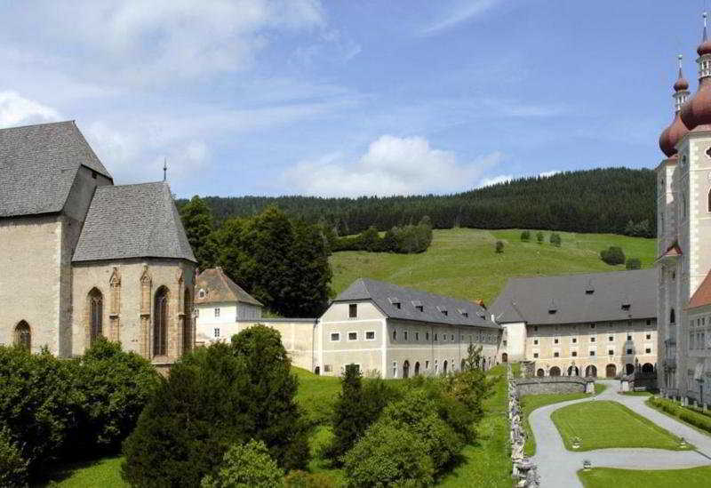 Lambrechterhof - Das Naturparkhotel ซังคท์ลัมเบร็คท์ ภายนอก รูปภาพ