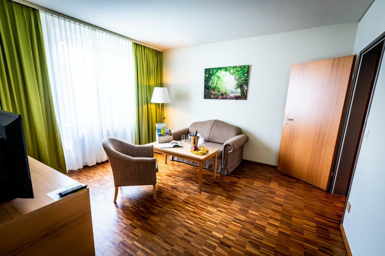 Lambrechterhof - Das Naturparkhotel ซังคท์ลัมเบร็คท์ ภายนอก รูปภาพ