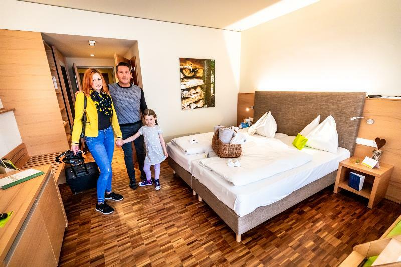 Lambrechterhof - Das Naturparkhotel ซังคท์ลัมเบร็คท์ ภายนอก รูปภาพ